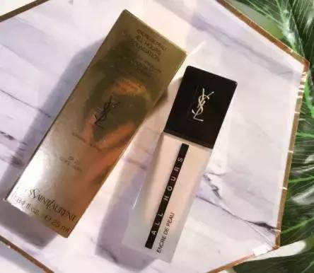 圣罗兰ysl新明彩轻垫粉底液b30,ysl圣罗兰女神逆龄粉底液30ml