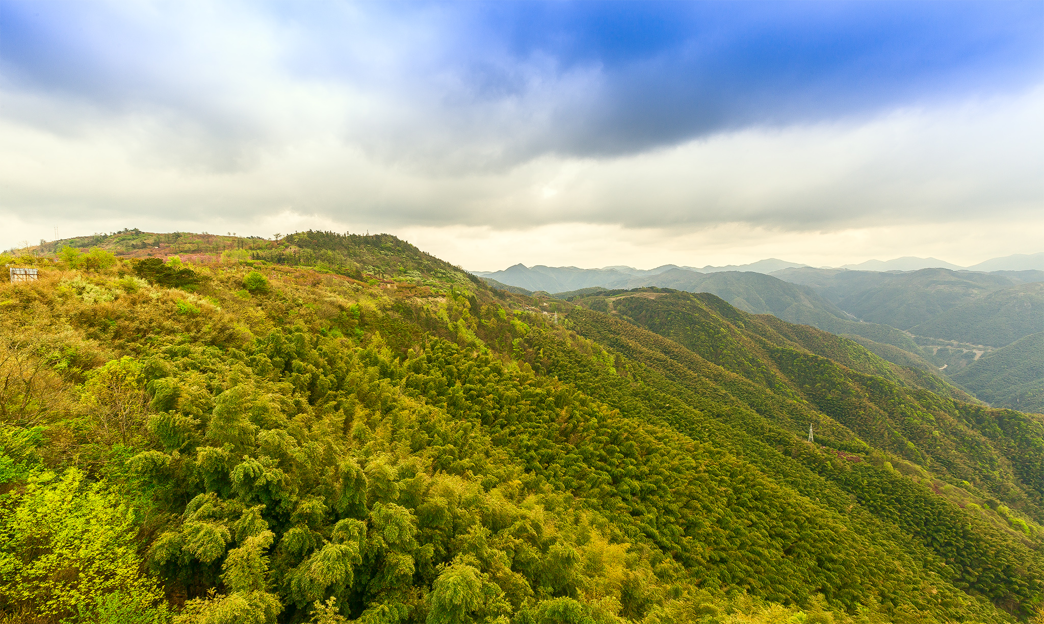 四明山地质公园和四明山森林公园,观四明山云海仙境有感