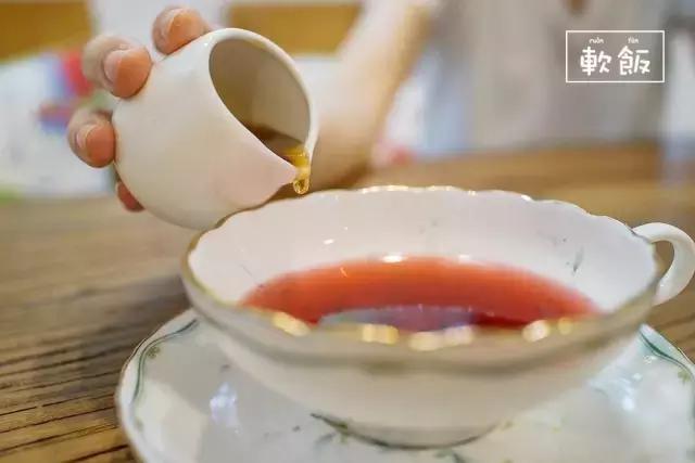 把热爱的事变成事业,把热爱的事情变成终身的事业