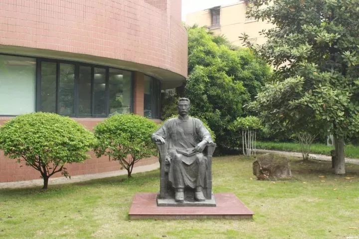 南京师范大学附属中学有多牛,南京师范大学附中好考吗