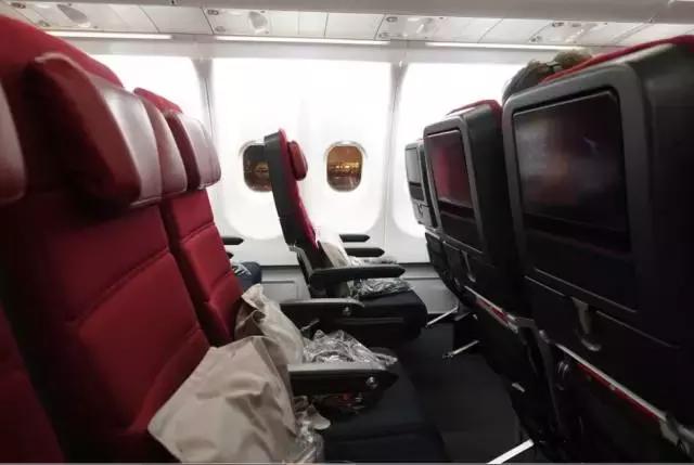 最新评选全球航空公司Top10,经济舱也能坐出头等舱的感觉!