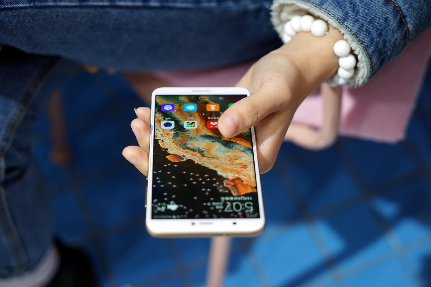 华为畅享7s最新消息9.0,华为手机畅享7s全面屏