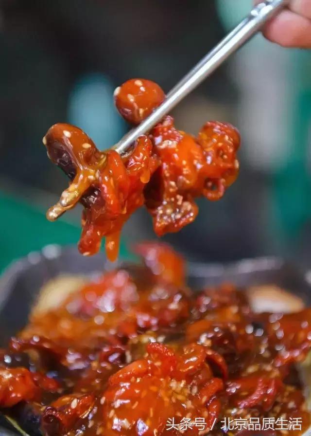 火爆南锣的食肉兽小馆搬到三里屯啦！排到天荒地老也要吃到！