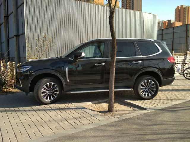 上汽大通d90pro汽油版油耗,上汽大通d90柴油版2020款