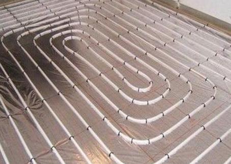 电地暖和水地暖区别在哪如何选择,家里安装电地暖好还是水地暖好