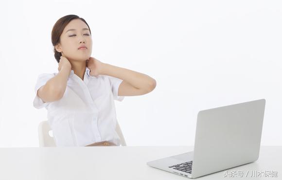 美国小伙沉迷中国玄幻小说,老外看中国小说戒毒