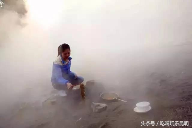 这两天德宏拽伤了，和全世界对话都是：我20度！