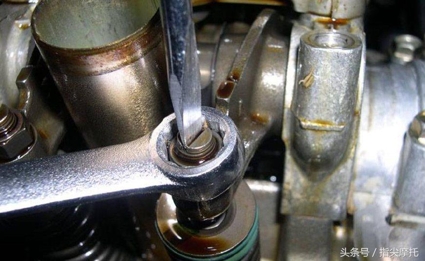 摩托车气门声音大怎么处理,摩托车气门异响怎样解决