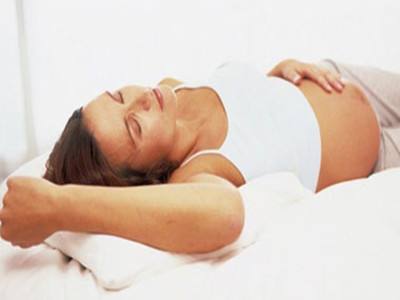 孕期为什么每次都要尿检,孕期尿检很多项偏高