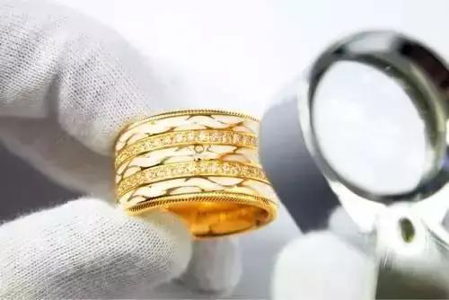 结婚挑选三金注意事项,结婚三金是一起挑选还是先准备好