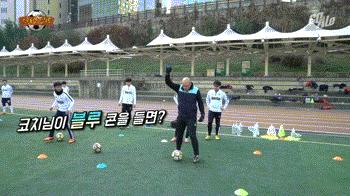 踢球教学初学者视频,踢球不再难教学视频