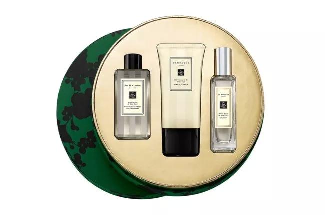 圣诞节电影桥段怎么送 (圣诞节有关浪漫爱情电影)