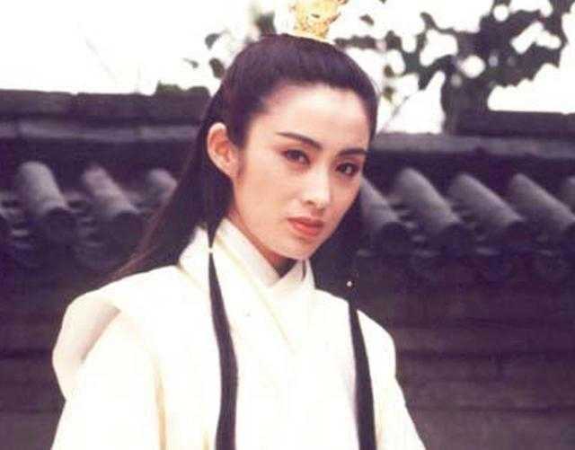 倚天剑屠龙刀武林秘籍,是倚天剑厉害还是屠龙刀厉害