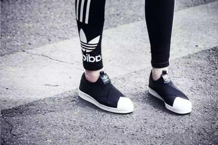 极简男鞋一脚蹬,女士高端潮鞋一脚蹬