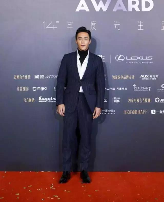 4种风格30套穿搭照着穿准没错男,学会这些穿搭技巧你也能秒变男神