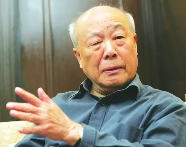 点评当代100书法家,评当代四大名著