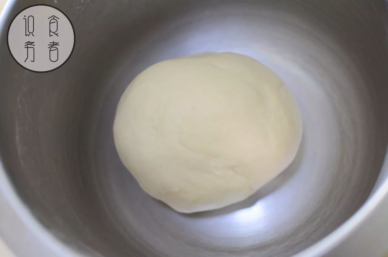 叉烧包流汁馅的调制,蜜汁叉烧包喷香流汁的2个小秘诀