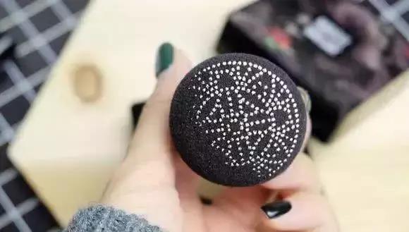 玛丽黛佳野藤底妆持久不脱妆,顶级粉底牌子排行榜