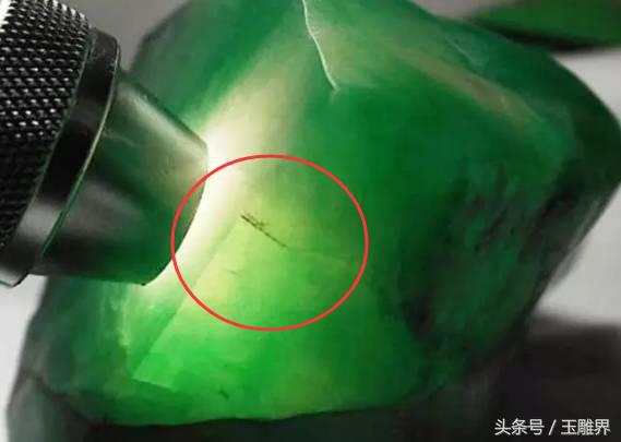 翡翠戒面有裂纹怎么办,翡翠戒面是怎样磨出来的