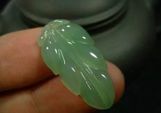 「珠宝小课堂」网购翡翠神仙图,实物丑的让你想不到