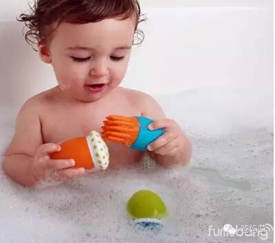 10款全球最热门的洗澡玩具大盘点，把洗澡变成亲子游戏！
