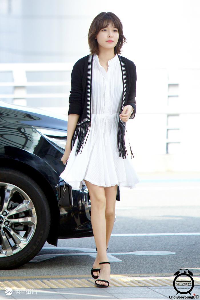 清新蓝PK清纯白，初夏你更爱哪个？