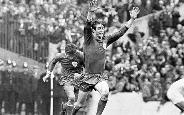 英超莱斯特城vs托特纳姆热刺,英超利物浦2-0莱斯特城视频