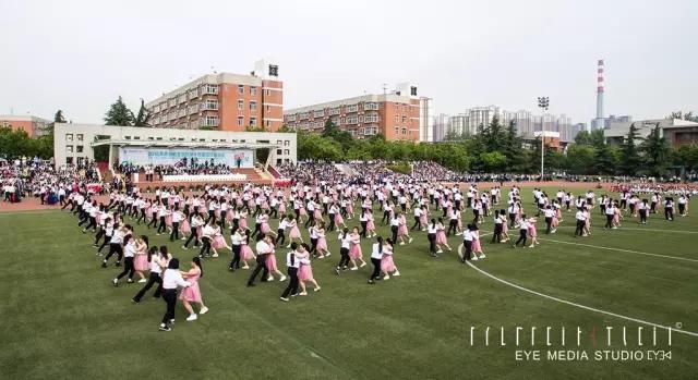 欧亚运动会开幕式啦啦操,大型无人机表演万人齐聚