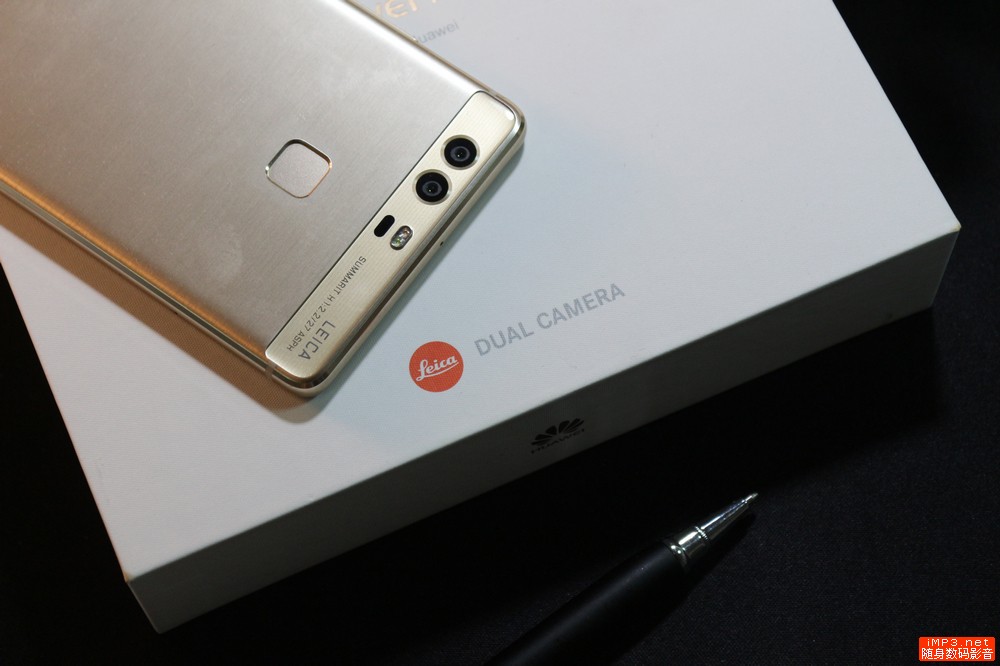 徕卡加持影像旗舰,华为p9是不是第一部徕卡双摄手机