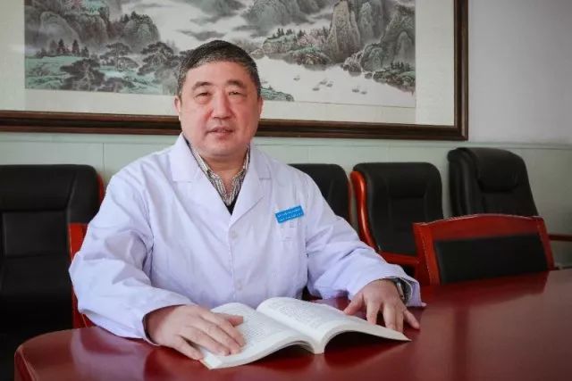 良师丨裴晓华：不忘初心，砥砺前行，开中医外科教育之新花