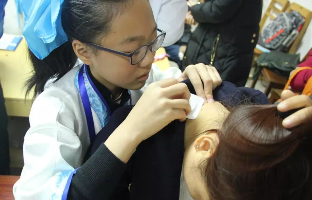 小小中医职业体验活动,妇幼保健院开展服务百姓健康行动