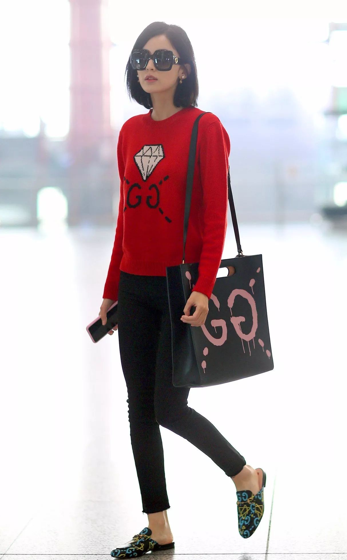 这5双鞋子秋天穿高级又时髦,今年悄悄流行的5双鞋你都知道吗