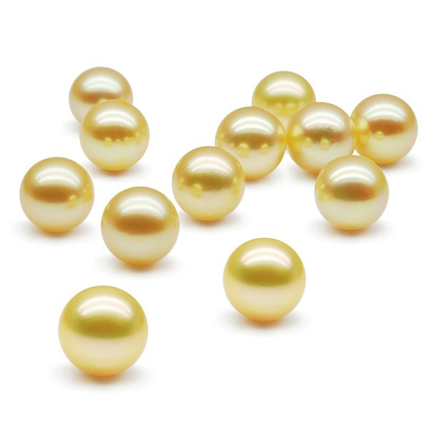 南洋珍珠和淡水珍珠区别,黑珍珠好还是南洋珍珠好