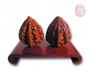 文玩手串怎么盘上色快,文玩手串怎么盘得快