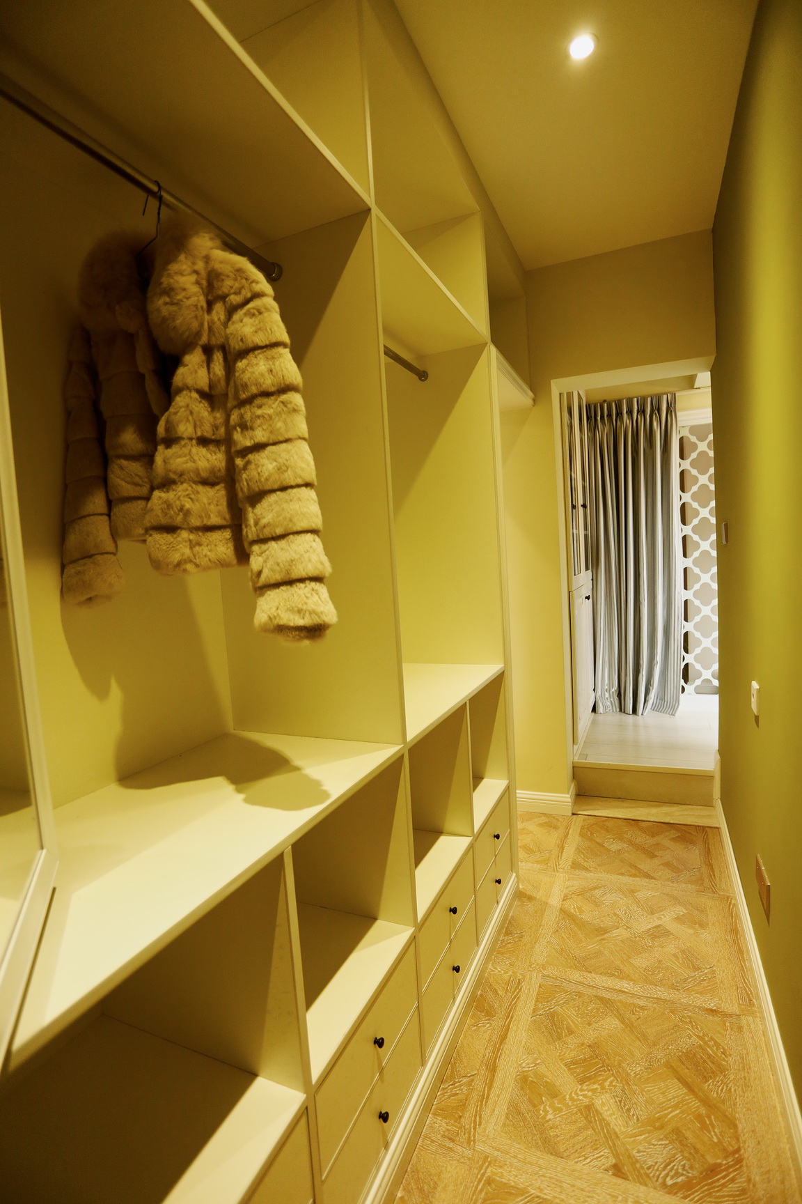 浪漫法式轻奢房间,浪漫法式别墅装修