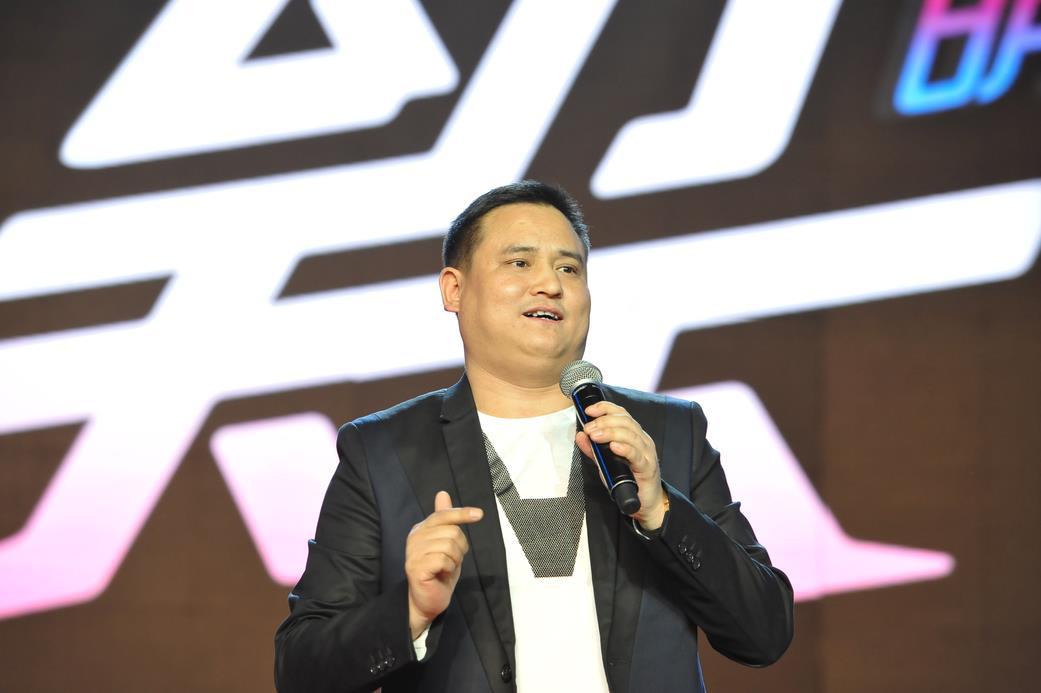 马云隐忧：淘宝平台模式落后，新势力微商异军突起！