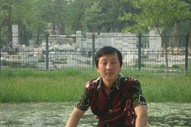 工艺美术作品展在京开幕,首届艺联万家精品书画展在京举行