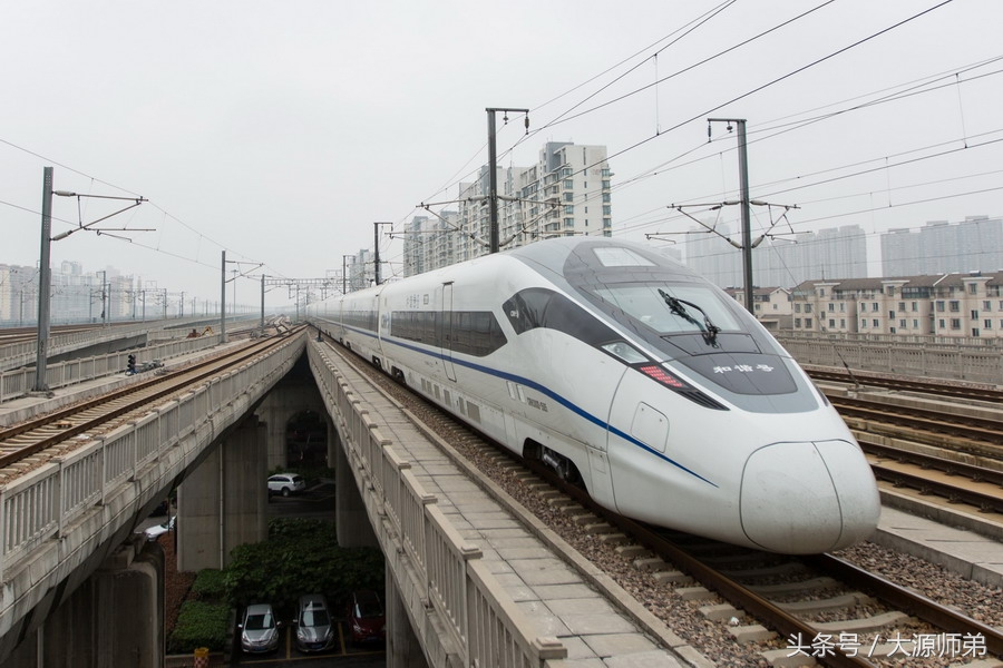 和谐号动车组上面都有什么冷知识,和谐号全系列动车组介绍