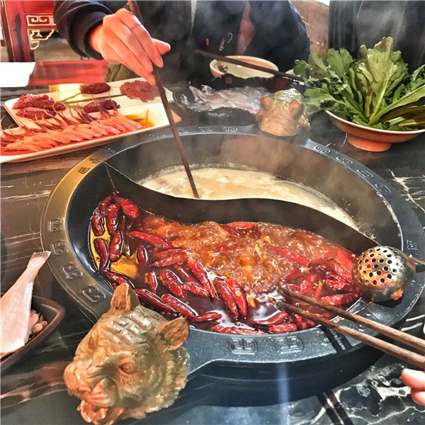 袁老四火锅生意怎么样,袁老四火锅曝光视频