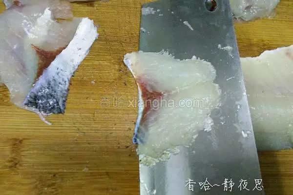 罗非鱼剔鱼骨切鱼片技巧,如何去鱼骨切鱼片视频