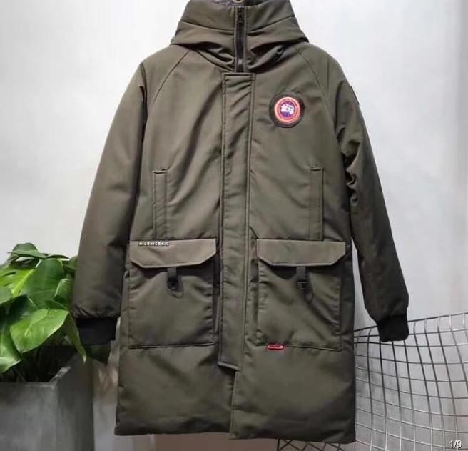 纪梵希羽绒服最新款,普拉达轻薄羽绒服爆火