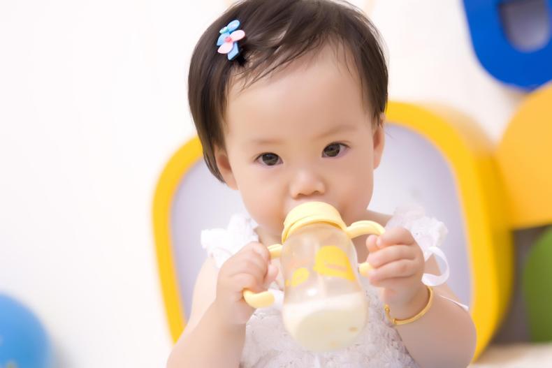 宝宝增强免疫力的口服药有哪些,母乳妈妈吃什么增强宝宝免疫力