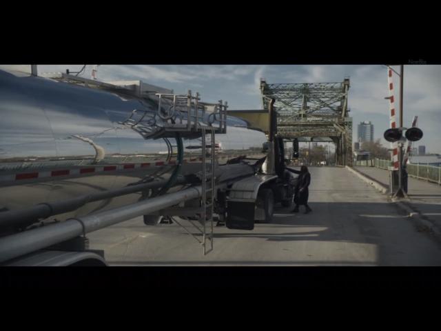 嘿嘿嘿被父母撞见?《黑镜》S4E2:最应该给父母看的一集美剧!