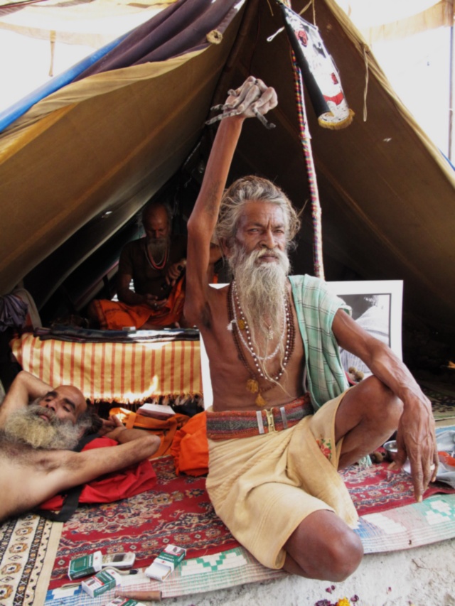 实现开悟解脱的途径，除了打坐禅修，还有哪些？