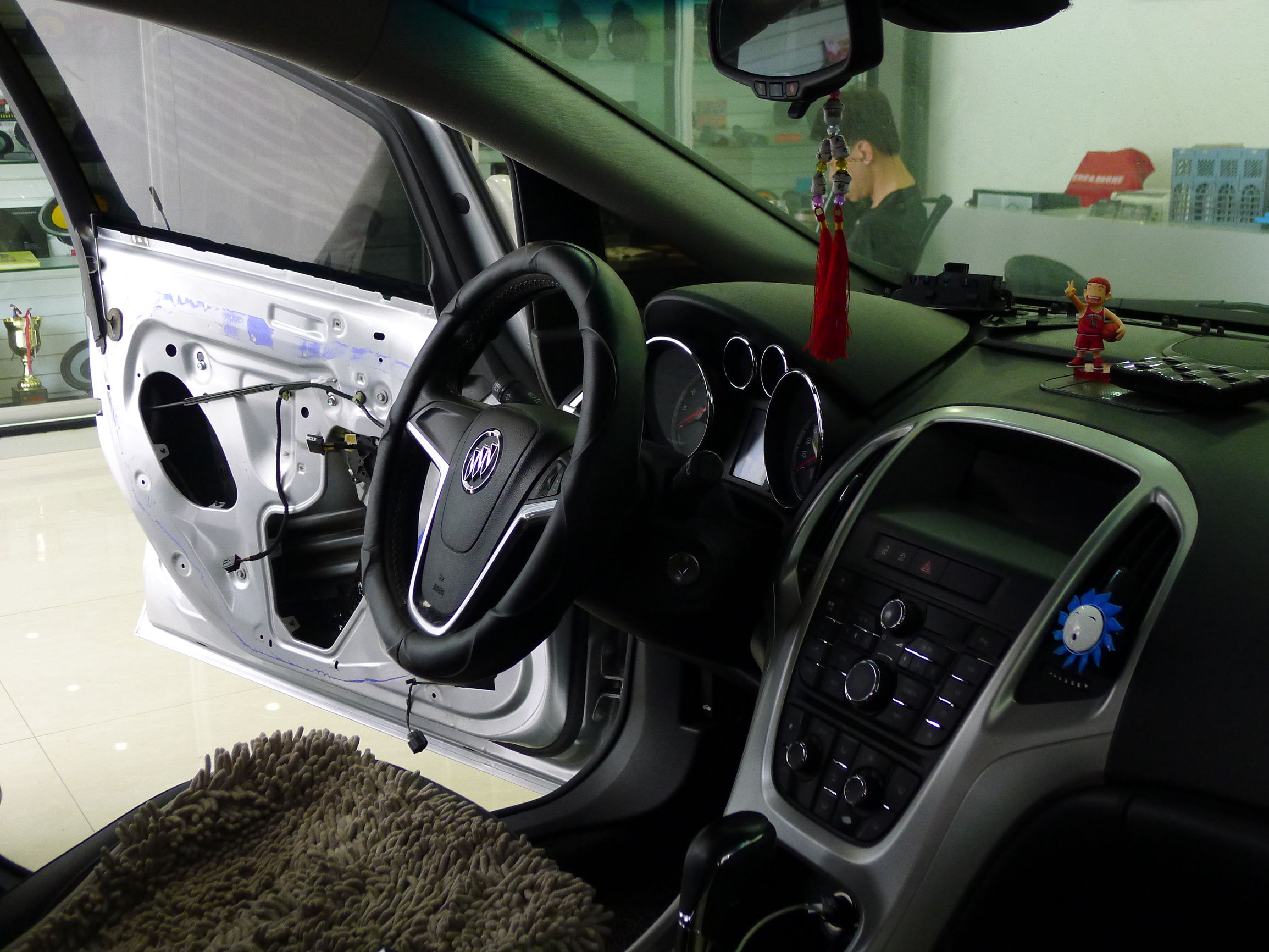 别克英朗汽车音效调节最佳效果,别克英朗如何提高音响效果