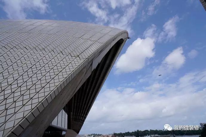 木地板？不，给我来全套瓷砖