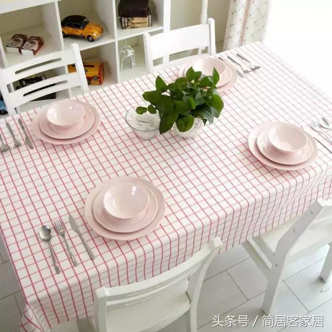 玻璃方桌餐桌桌布怎么挑选,80*140的餐桌要多大的桌布