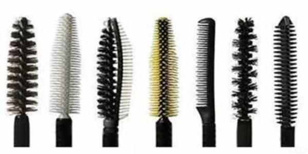 新手如何使用睫毛膏？简单易学