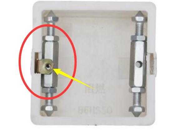 家里插座底盒脱落有什么解决办法,家里的插座如何安装才不容易松动
