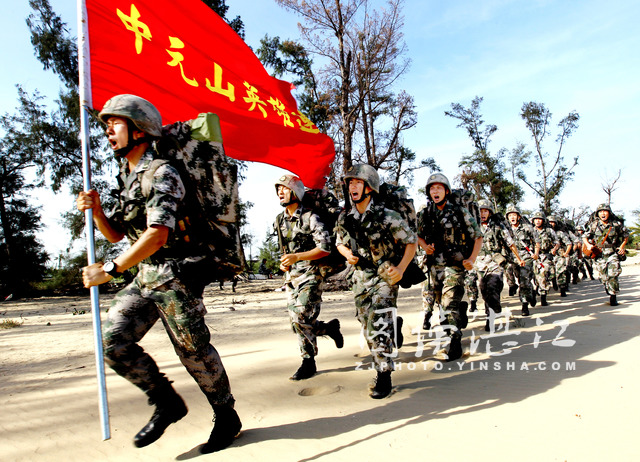 湛江陆军海防团新训,国防好声音